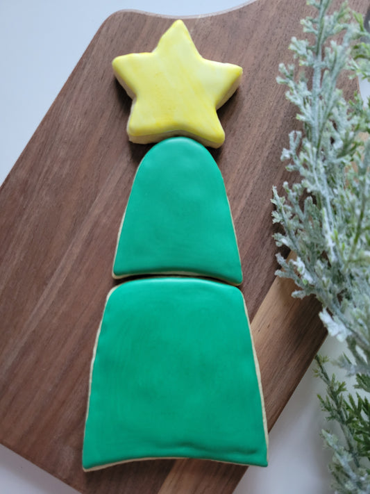 Dec. 5 - River City Smallcakes - 3 Piece Christmas Tree Kid's Class 2pm